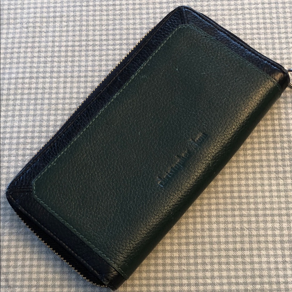Elegant Green and Black Women's Wallet